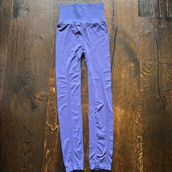 Free People Good Karma Leggings in Lapis XS/S - Picture 4 of 5